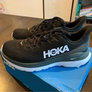 Men’s HOKA Mach 4 Running Shoes size 11